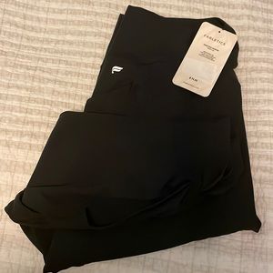 Fabletics- Size XXL Oasis High Waisted Black Leggings